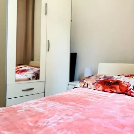 Apartment Marina *